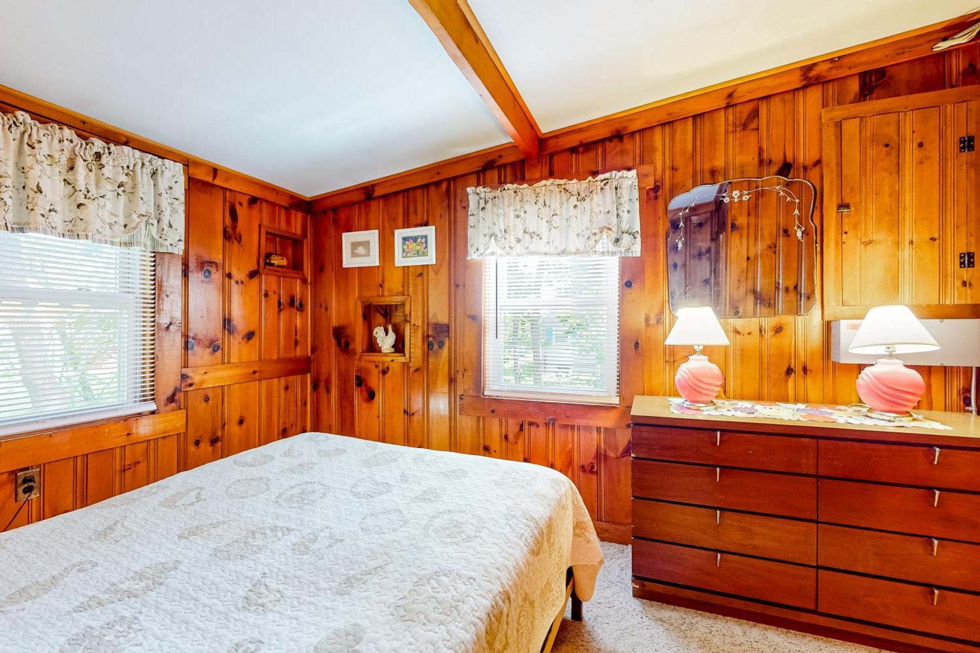 Otis Cottages York Room photo