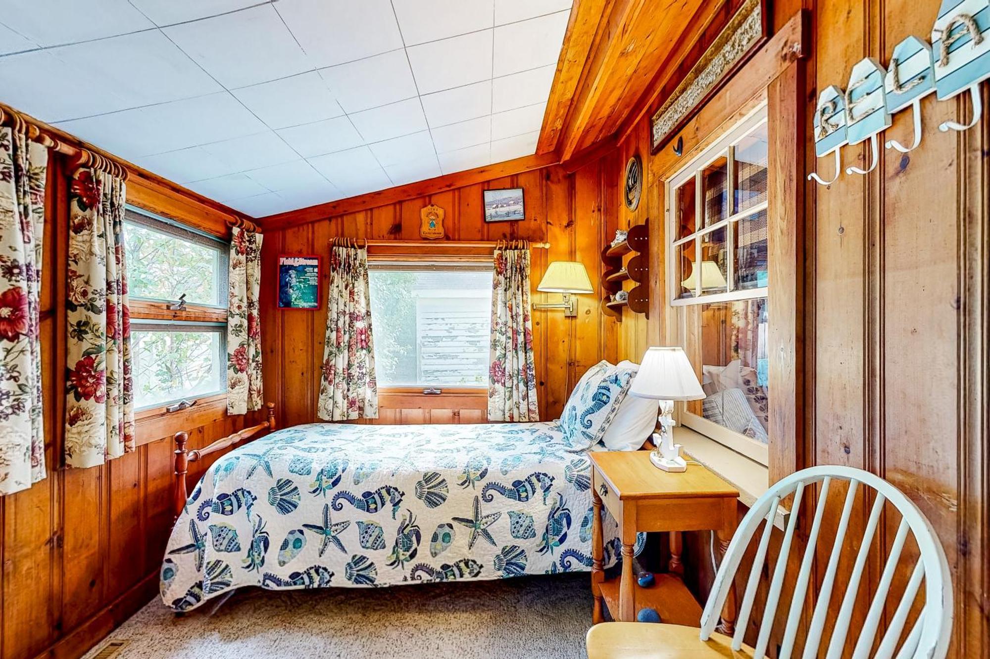 Otis Cottages York Room photo